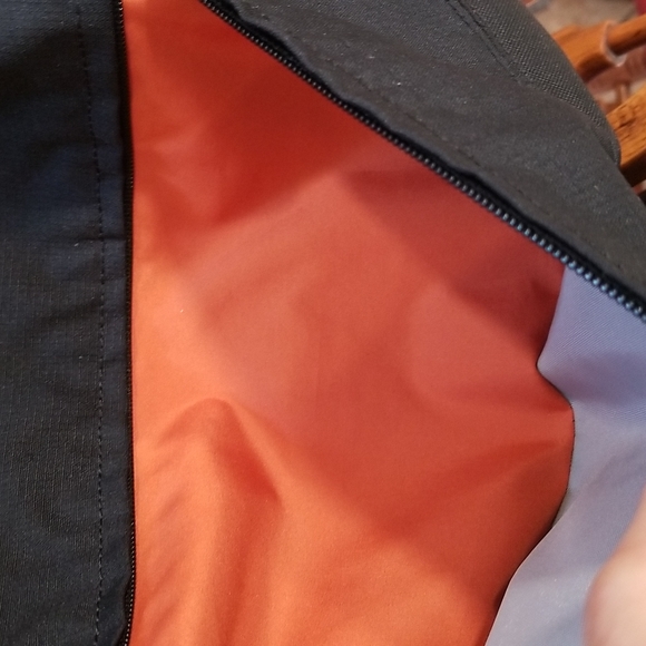 Lowepro messenger bag - Picture 3 of 8